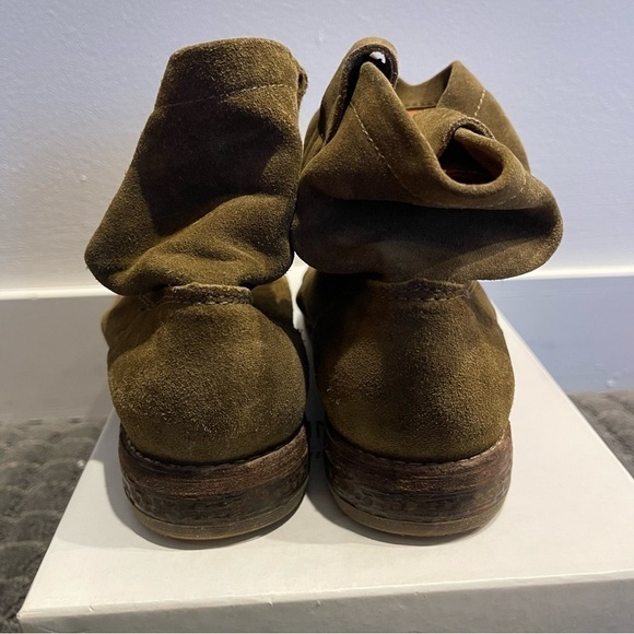 Isabel Marant pour H&M Kids Suede Olive Boots size 35 - Picture 5 of 6
